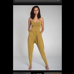 IMBODHI Jumper, CHARTREUSE (M) NWOT